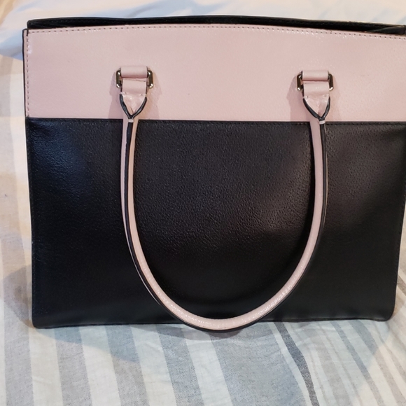 Kate Spade Tote - Picture 2 of 4